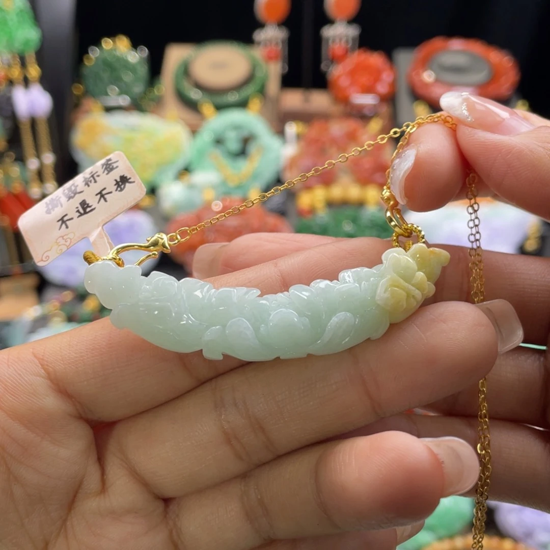 翡翠颈饰未镶嵌代编织