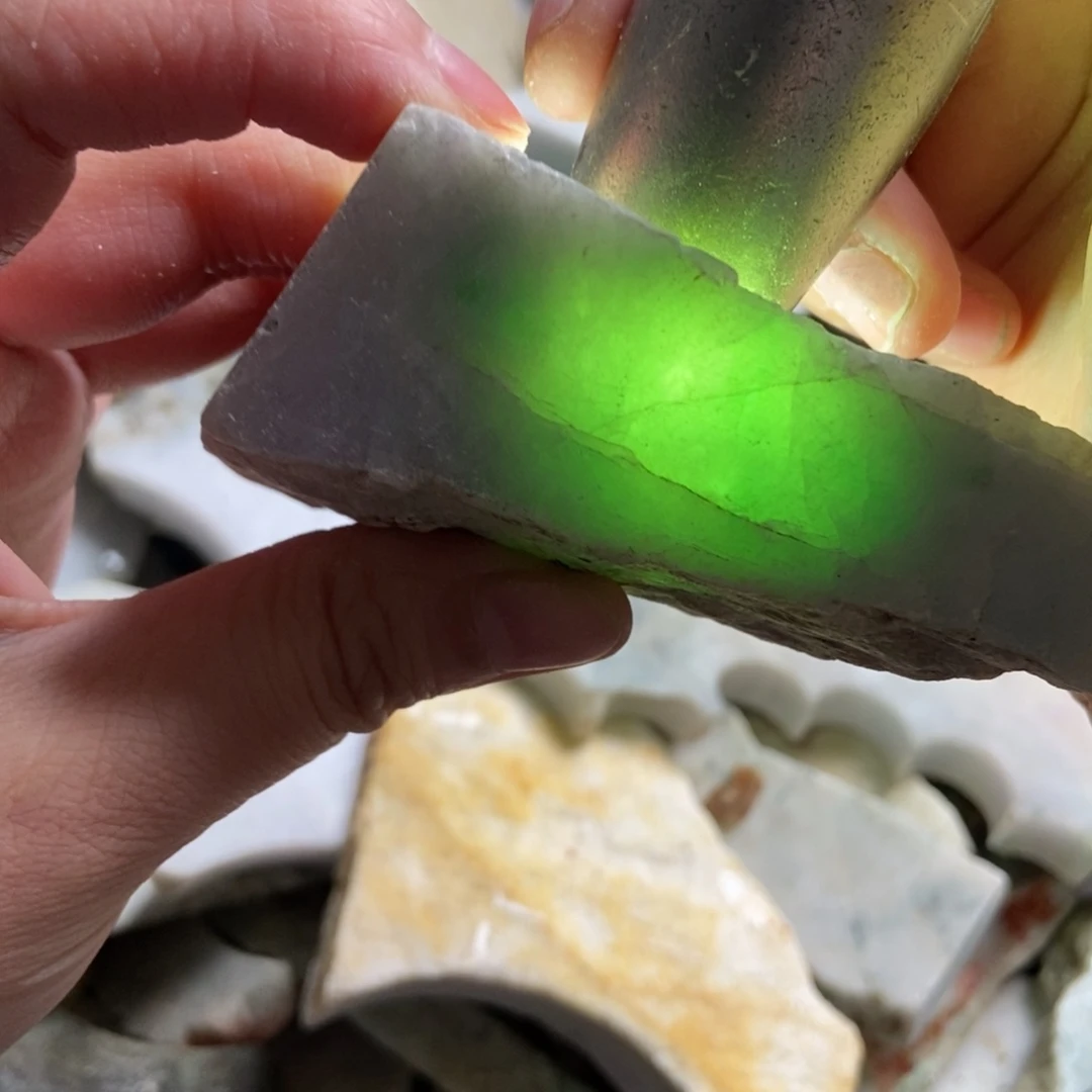 未镶嵌挂件翡翠天然翡翠