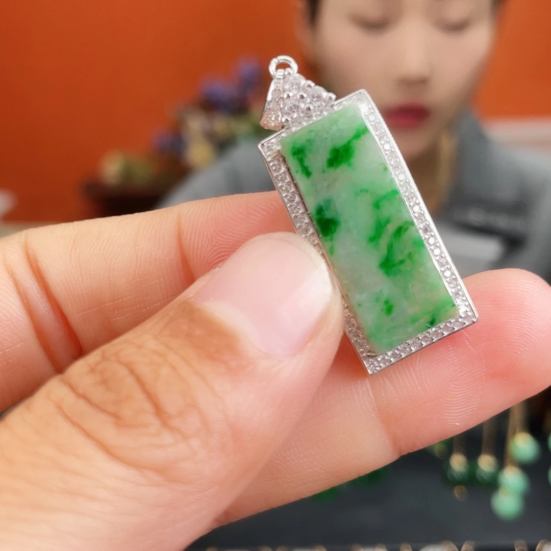 翡翠银S925镶嵌耳饰
