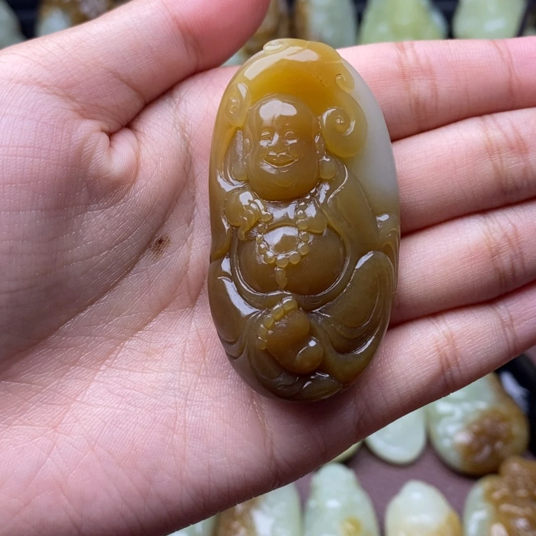项链未镶嵌和田玉（糖玉）龍****)