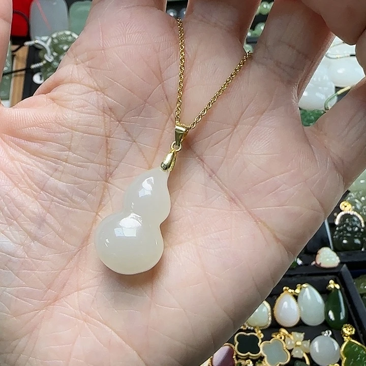 5***3和田玉银S925镶嵌颈饰