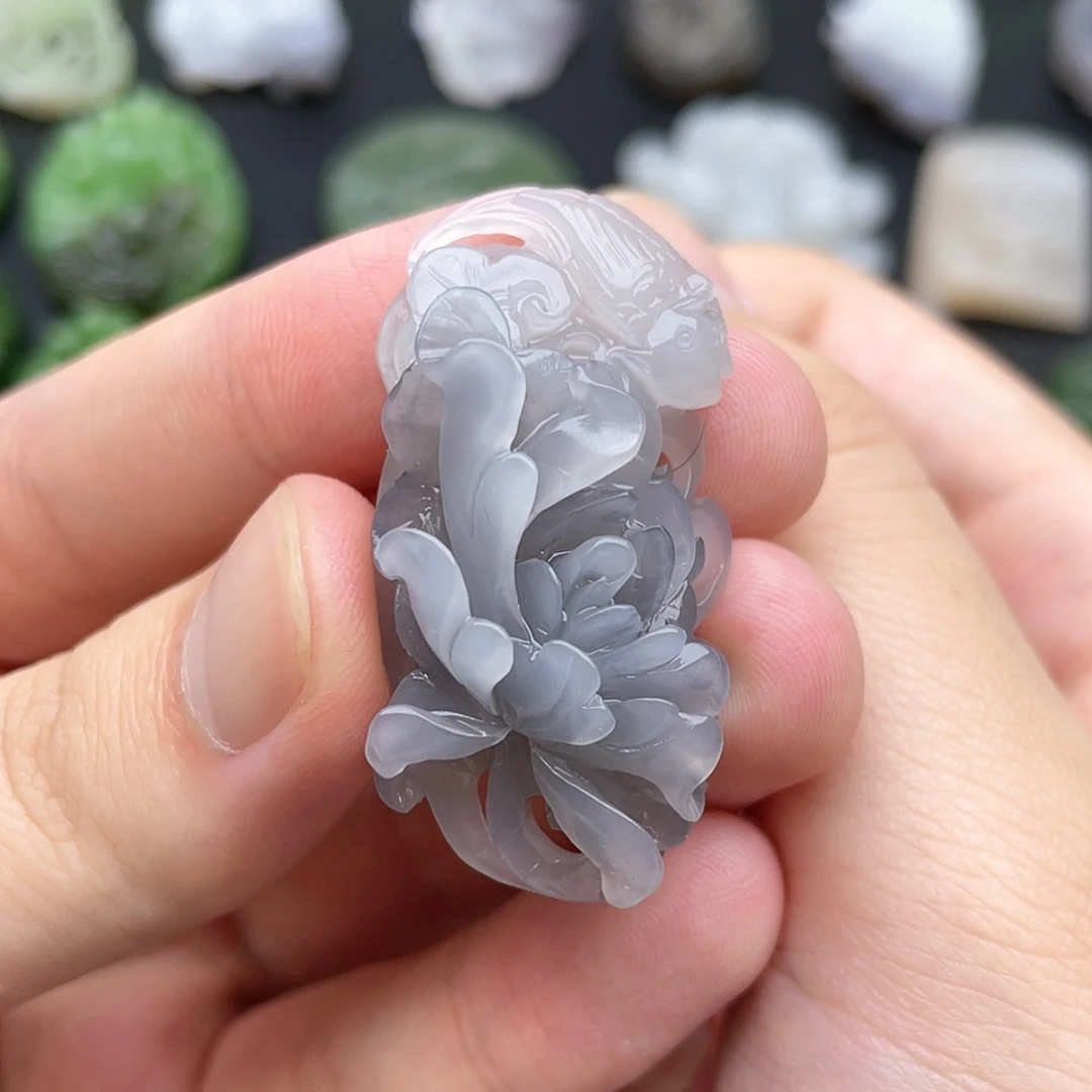 【闪购商品】颈饰未镶嵌和田玉