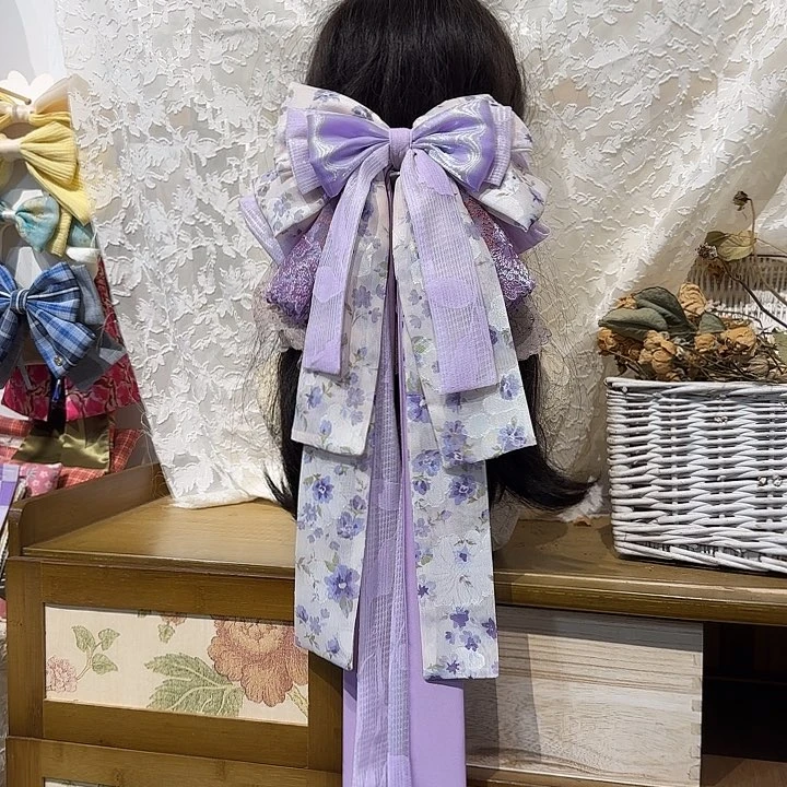 亚克力铁合金幽幽轻舞蝴蝶结大款