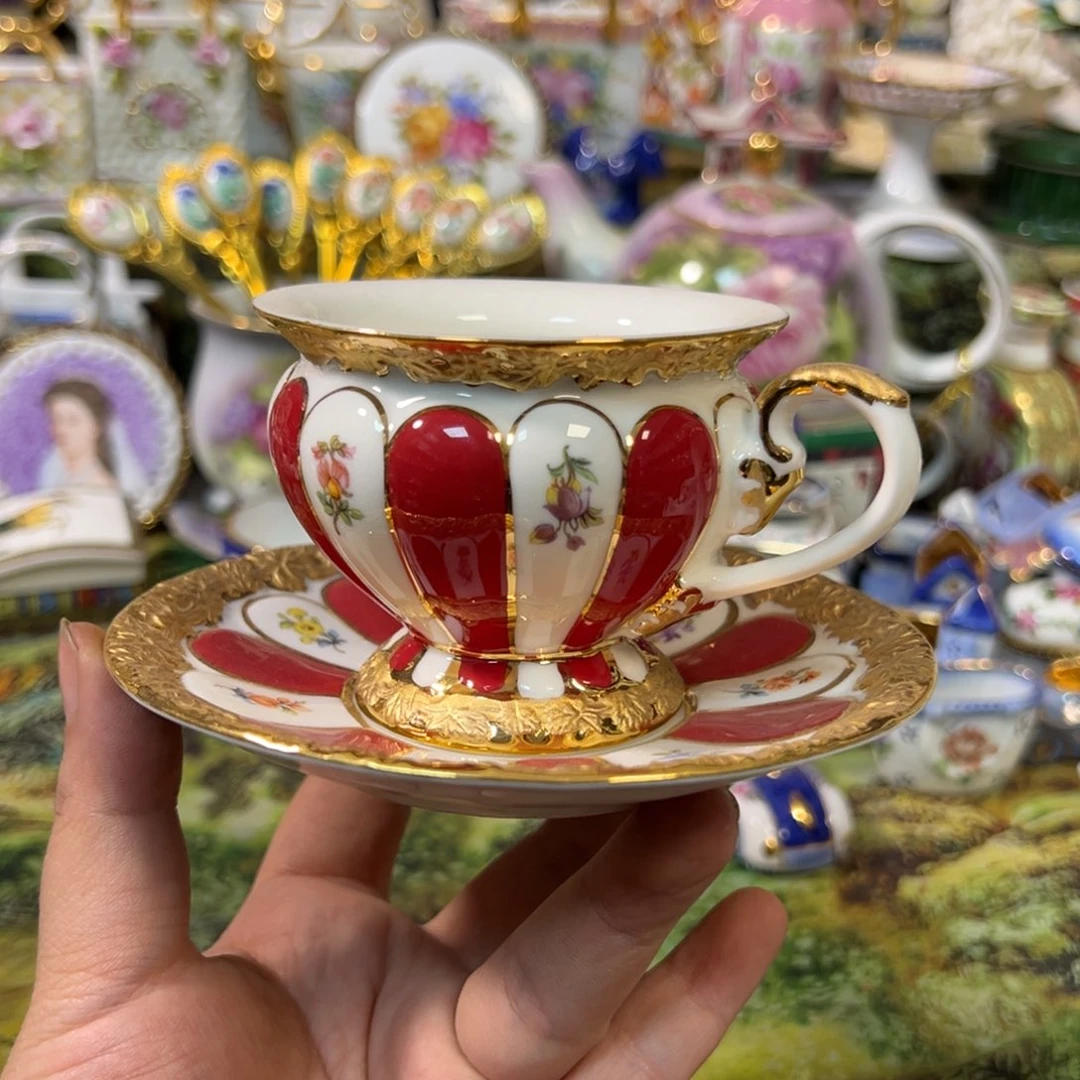 摆件鹿与海陶瓷家居用品有限公司