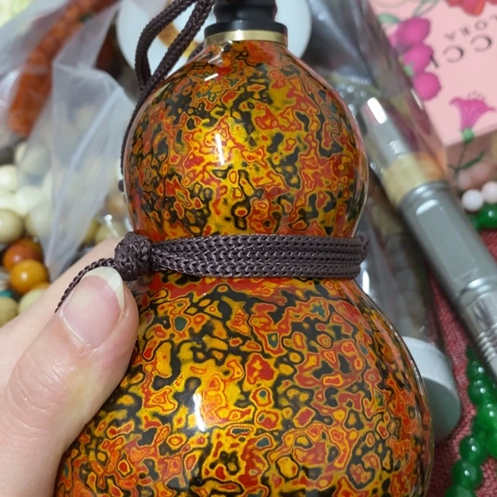 摆件哈中古工艺品一件