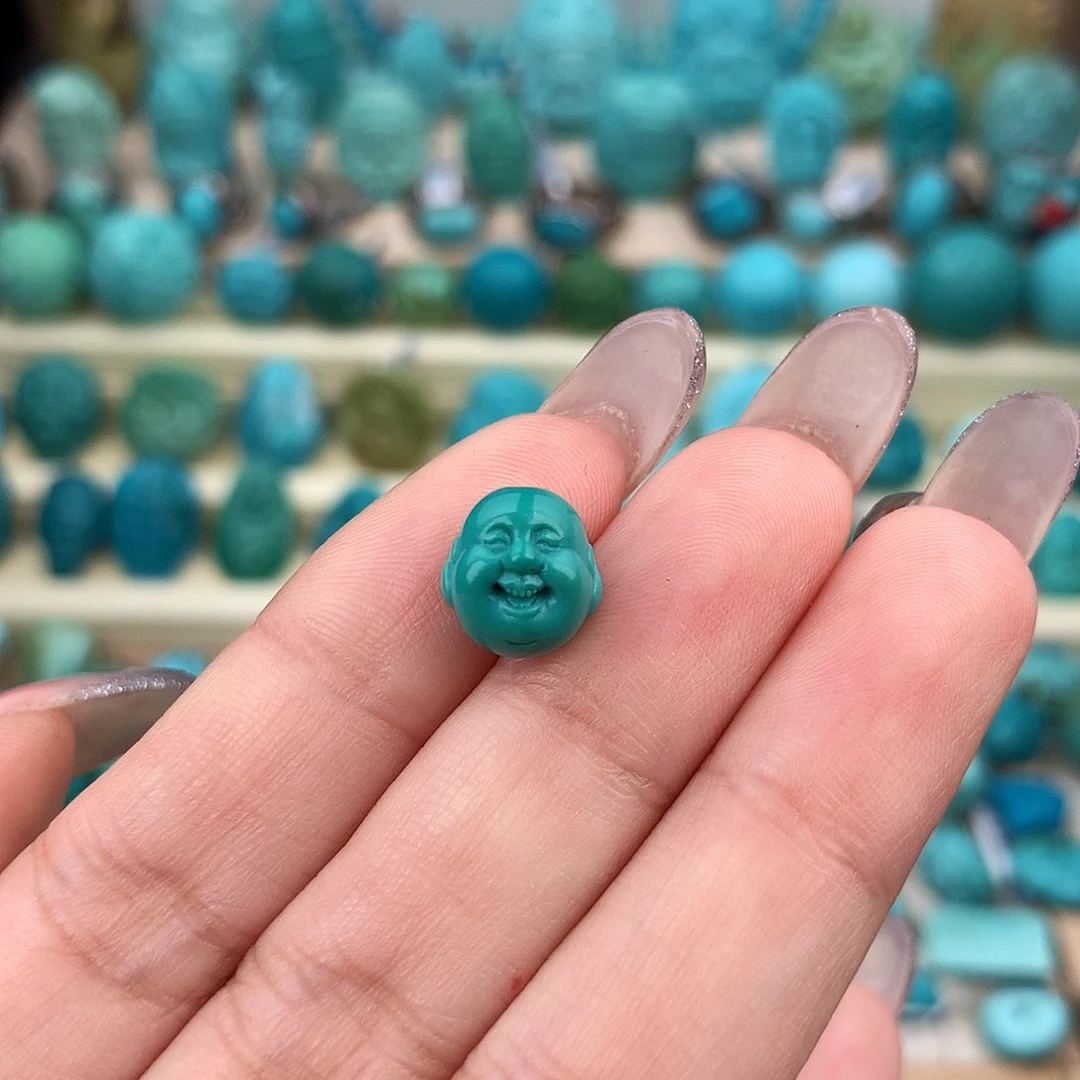 绿松石未镶嵌珠宝奇石