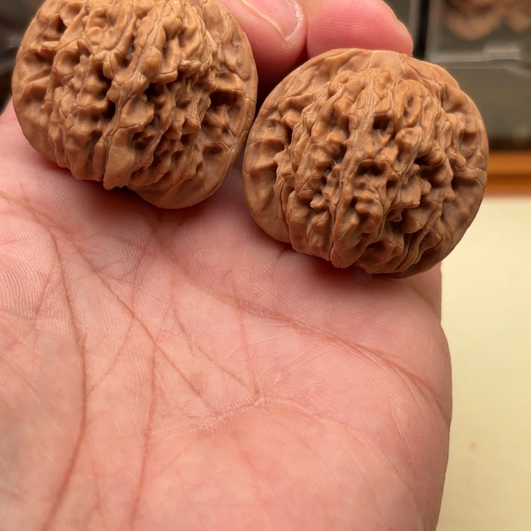 小***安把件文玩核桃四座楼