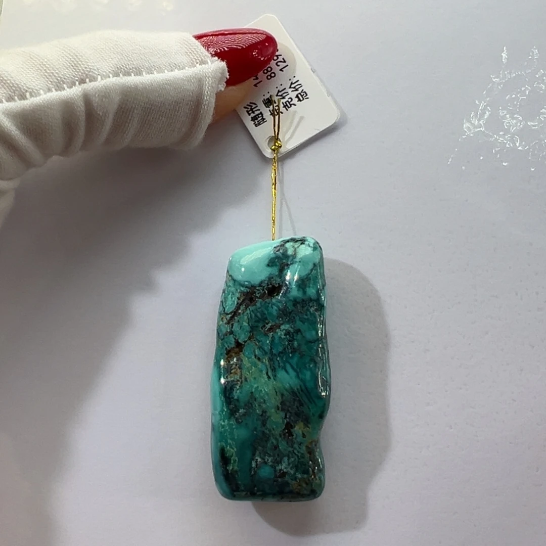绿松石未镶嵌挂件