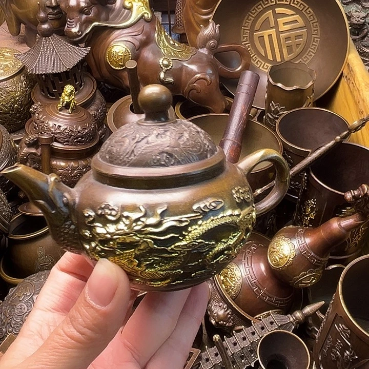 铜133456799987665678999