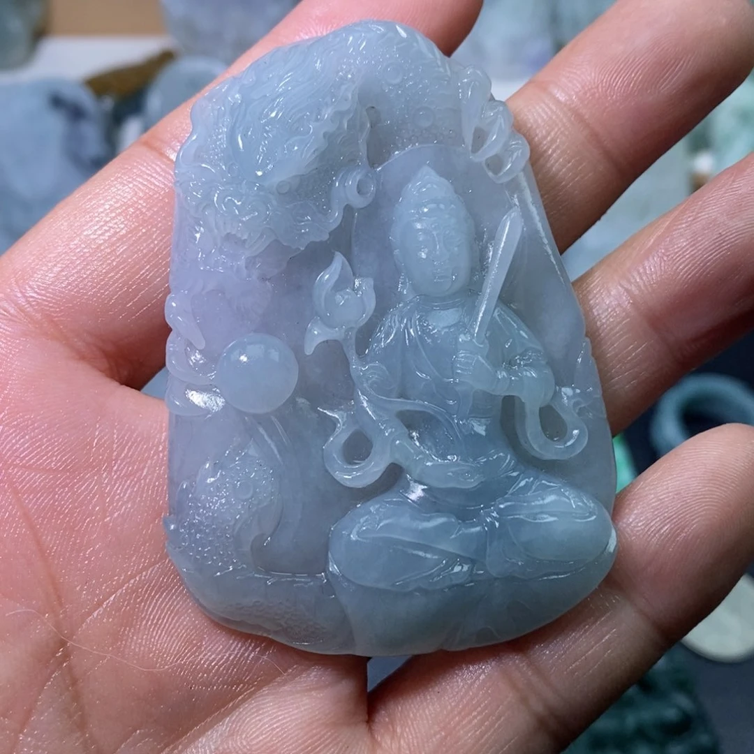 翡翠未镶嵌颈饰金**士翡翠