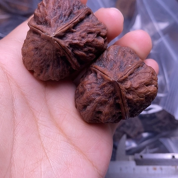 文玩核桃吊坠   5