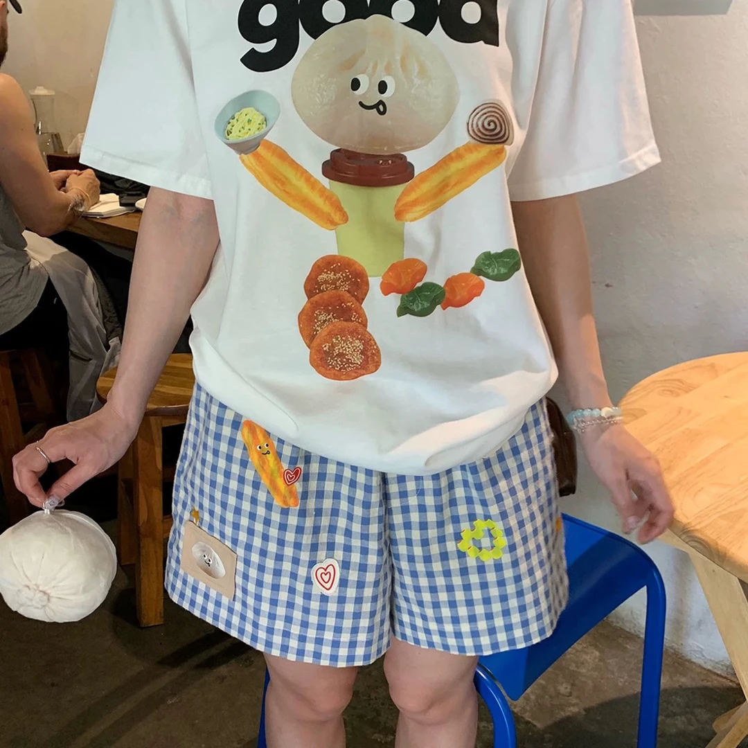 美好蓝白格子松紧腰休闲短裤