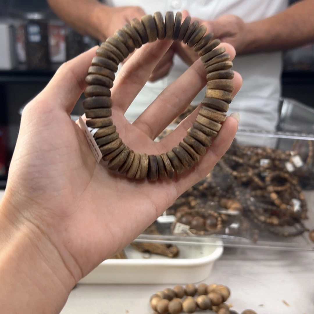 沉香手串奇楠沉香片片珠单圈多样性发一