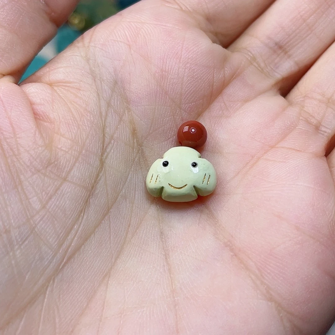 未镶嵌配饰南红玛瑙