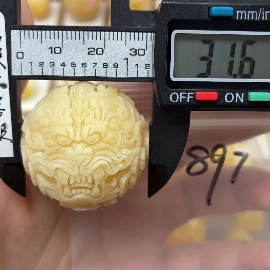 未镶嵌琥珀裸石蜜蜡