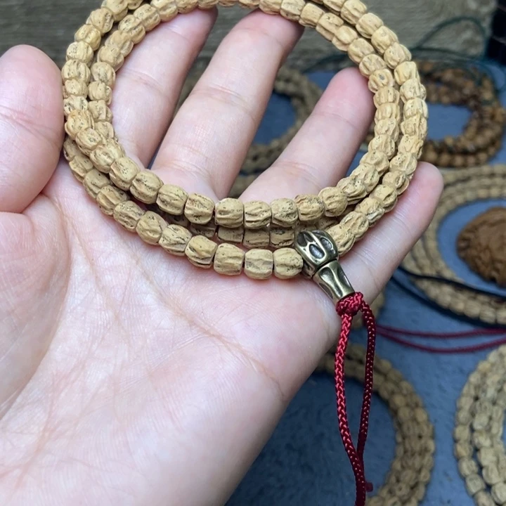 【闪购商品】吊坠柏香籽/百香籽