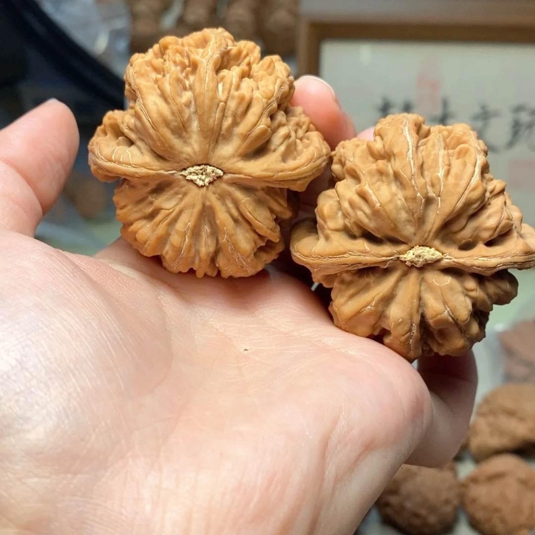 把件文玩核桃48粗筋