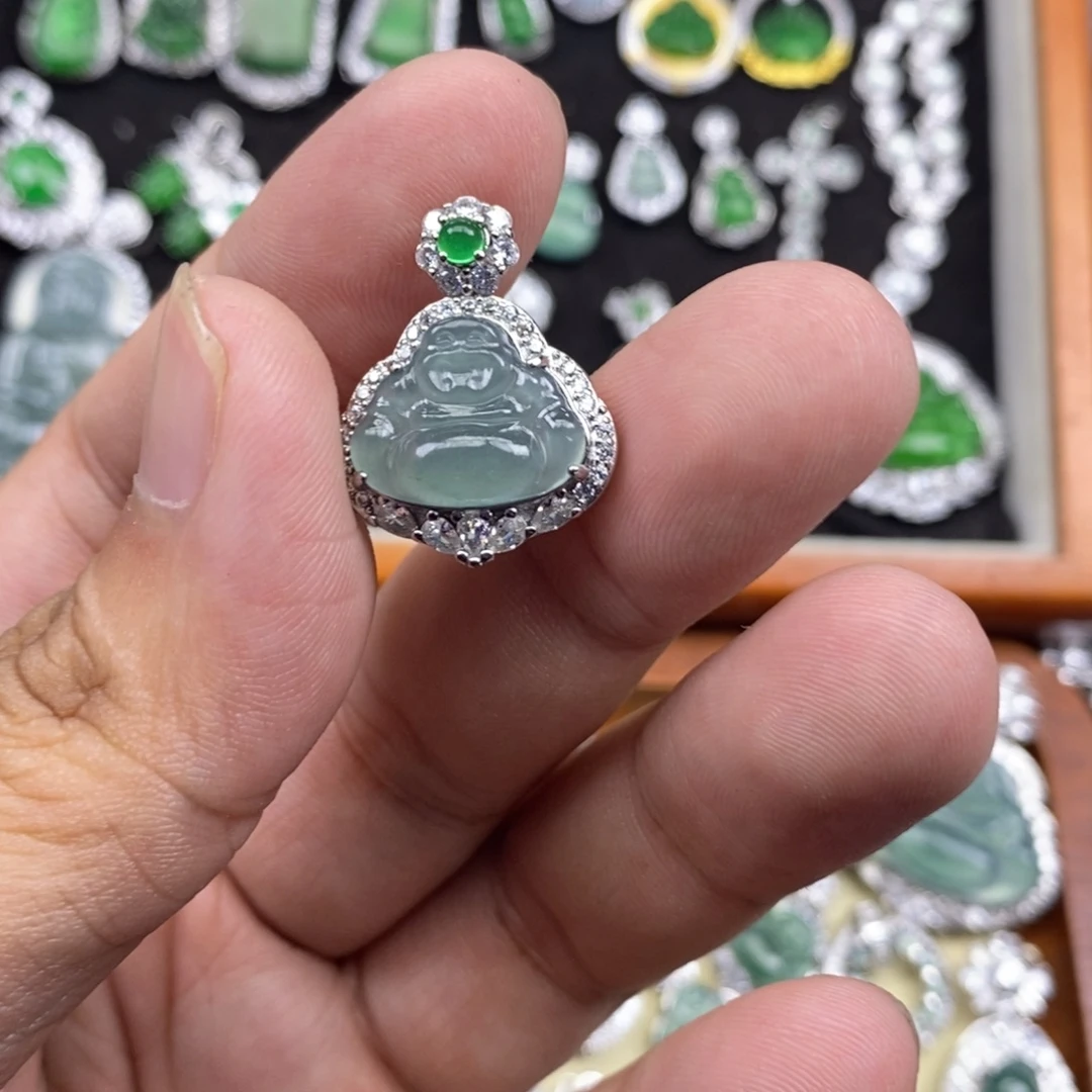 翡翠未镶嵌颈饰天然