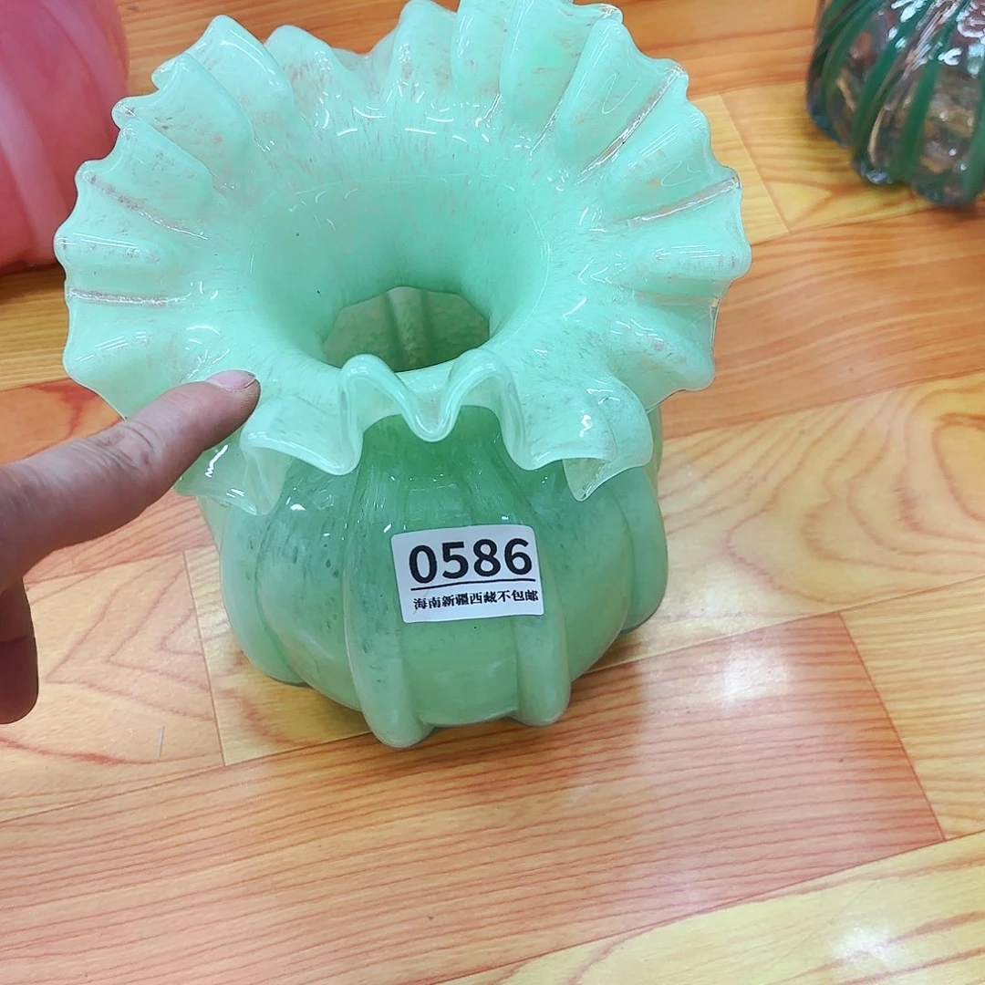 0586 安妮家居花瓶摆件不完美