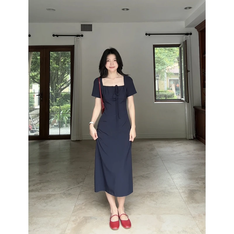 郭九九呢 法式气质优雅方领抽绳收腰显瘦长款连衣裙 G925Q04512