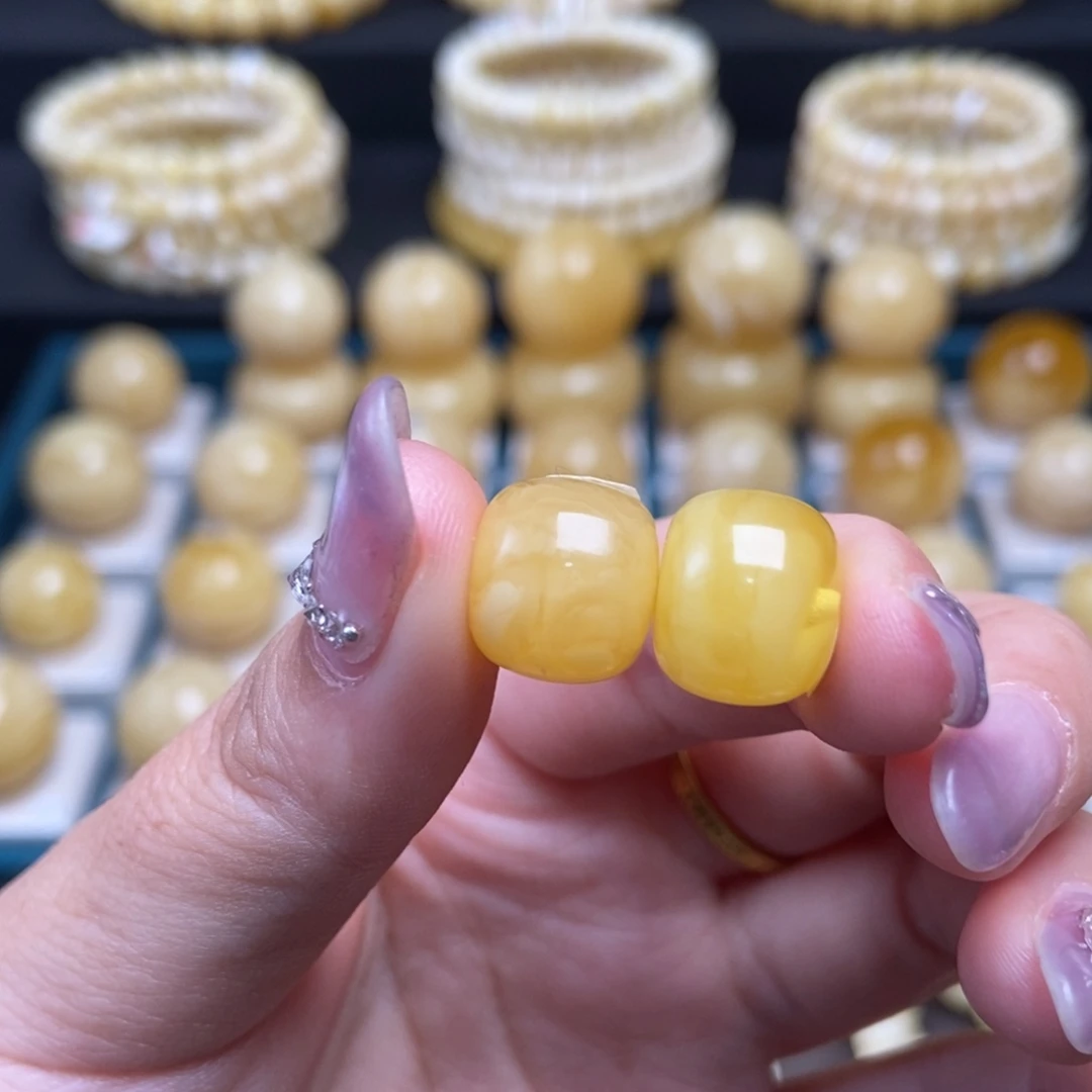 @***光蜜蜡未镶嵌珠宝奇石