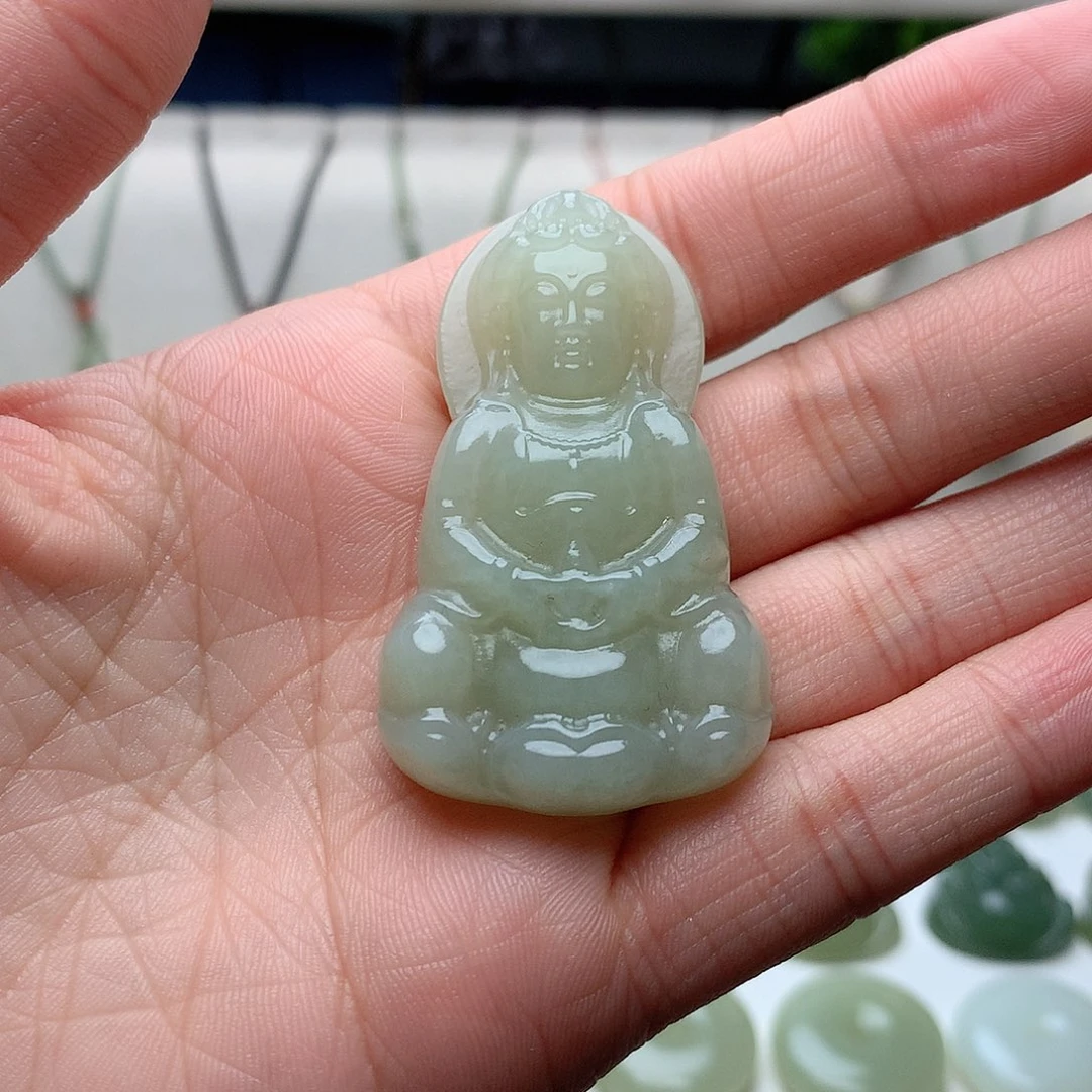 和田玉颈饰未镶嵌双**生