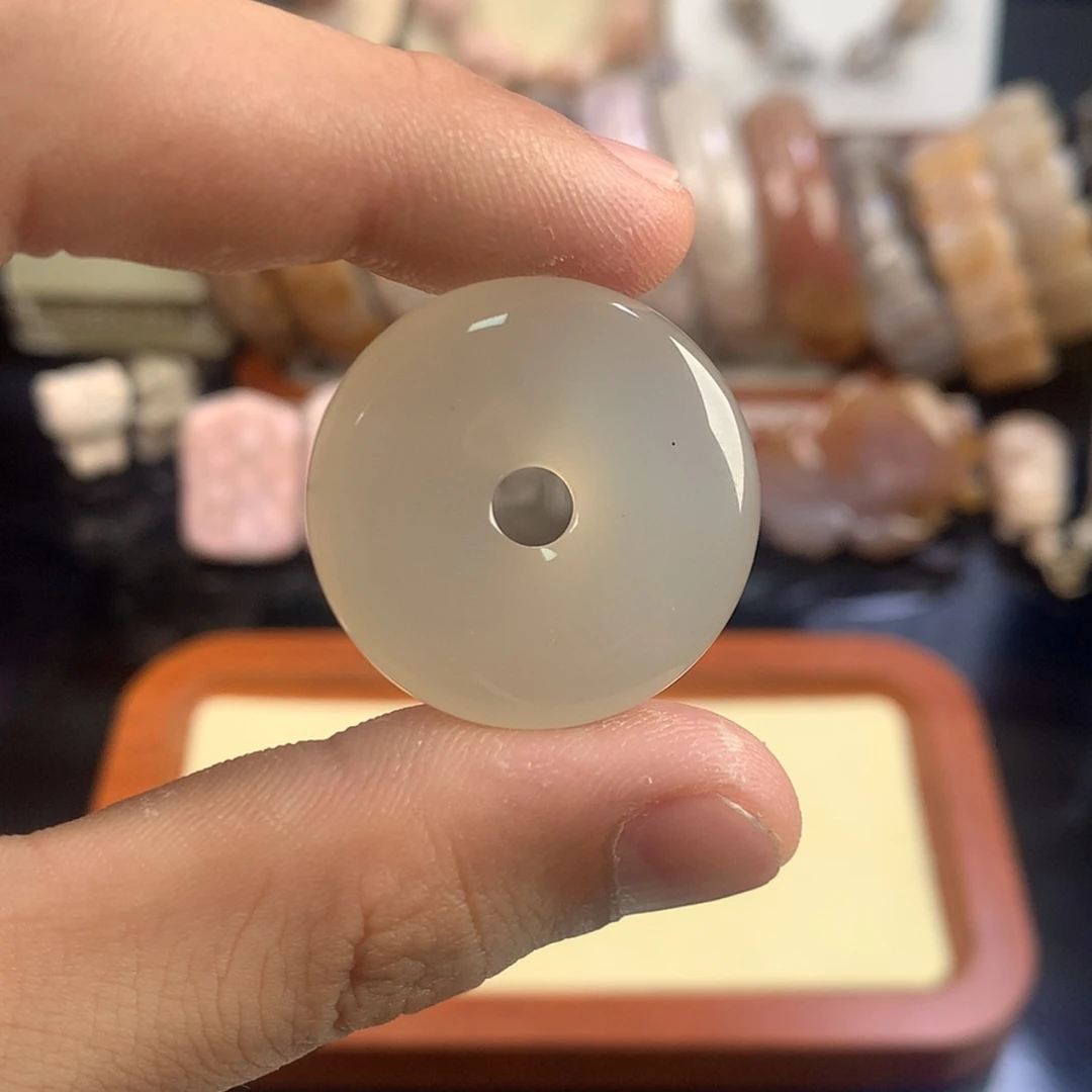 【闪购商品】硅化珊瑚（珊瑚玉）未镶嵌颈饰1号开播福利