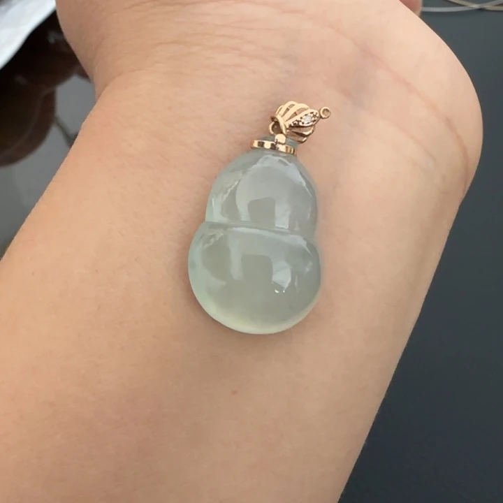 翡翠颈饰18K金镶嵌葫芦L