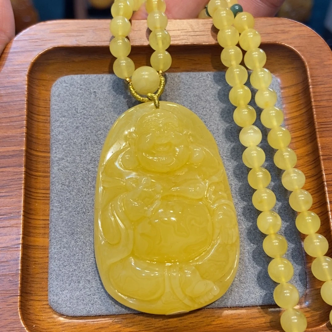 琥珀未镶嵌颈饰蜜蜡