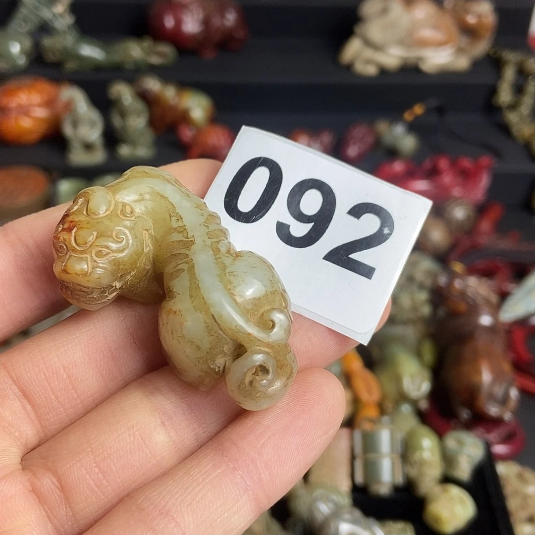 和田玉（糖玉）饰品未镶嵌爱****翁