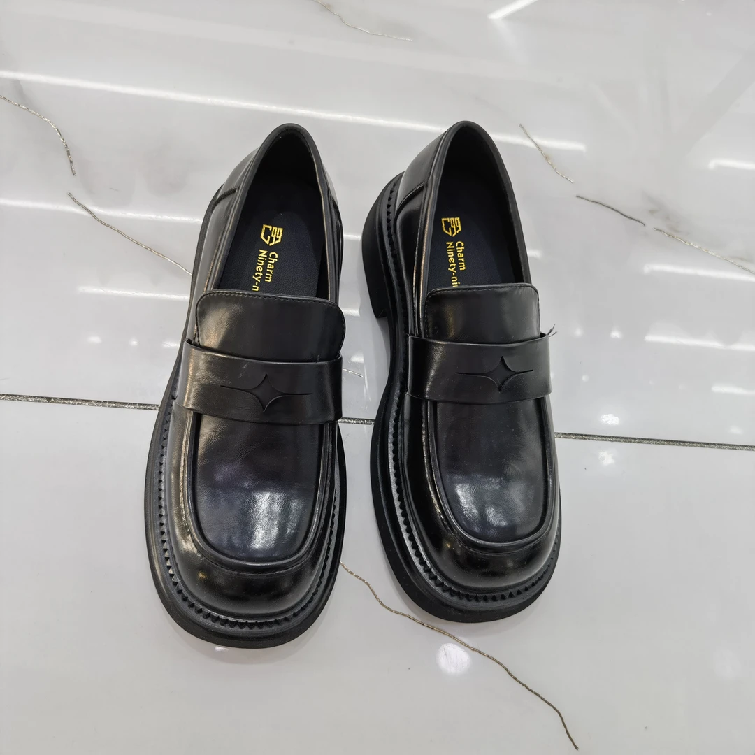 乐福鞋圆头单鞋厚底英伦上班软底不累脚平底鞋黑色