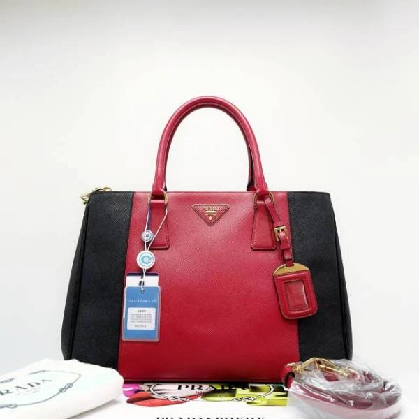 普拉达/95新/包包/250525EV0023/C214588331