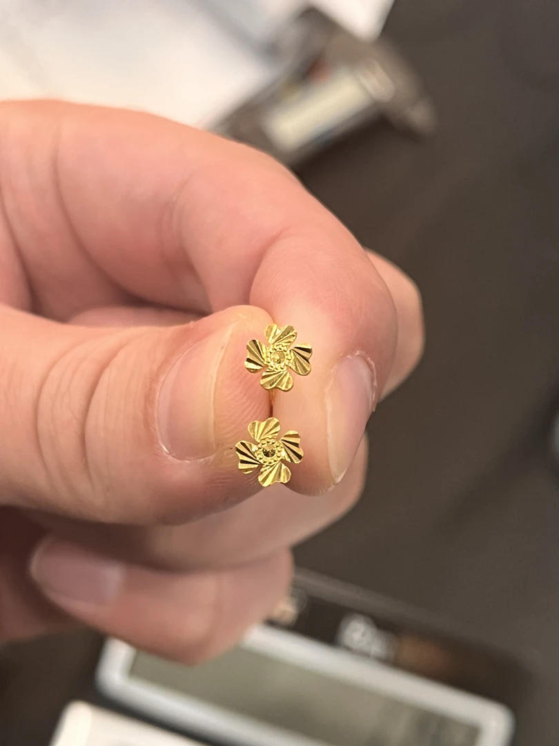 足金工艺四叶草耳钉