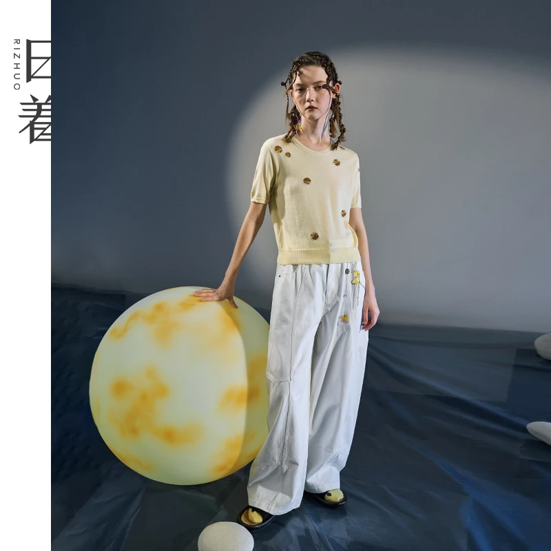 日着趣2025夏新款针织衫设计感黄色圆领短袖薄套头上衣RD2293M1