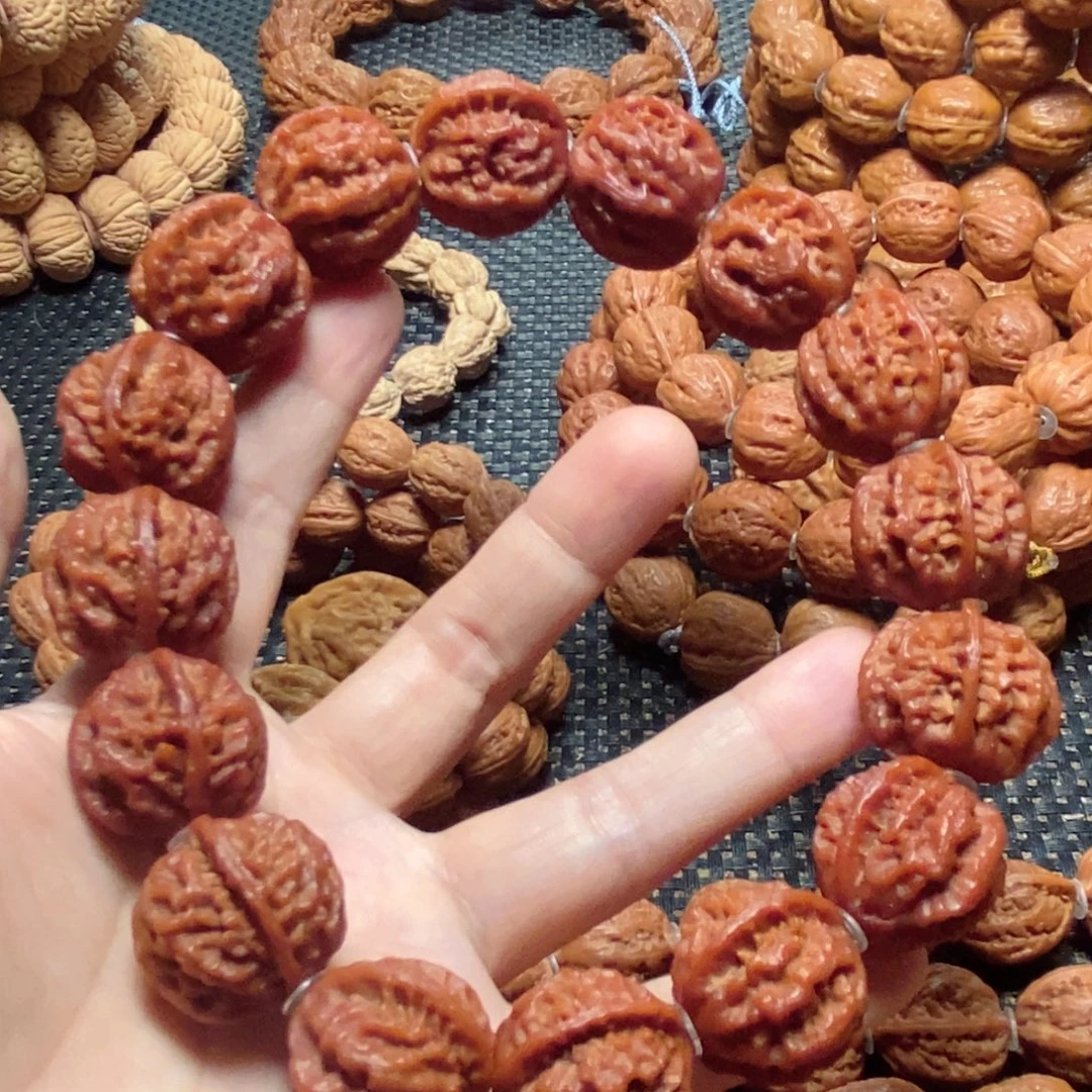 雨***步手串文玩核桃龙脊八棱手持