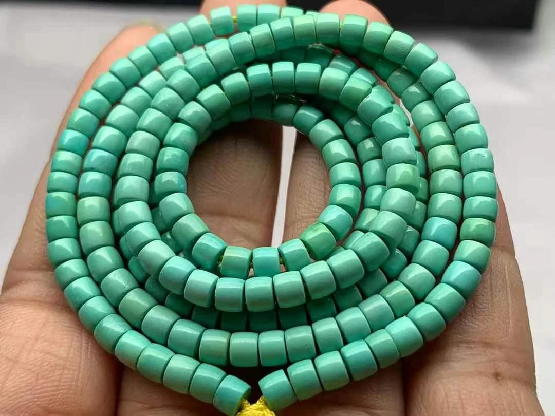 原矿牛油果绿绿松石直切老型108佛珠串，直径4mm，干净清爽顺色