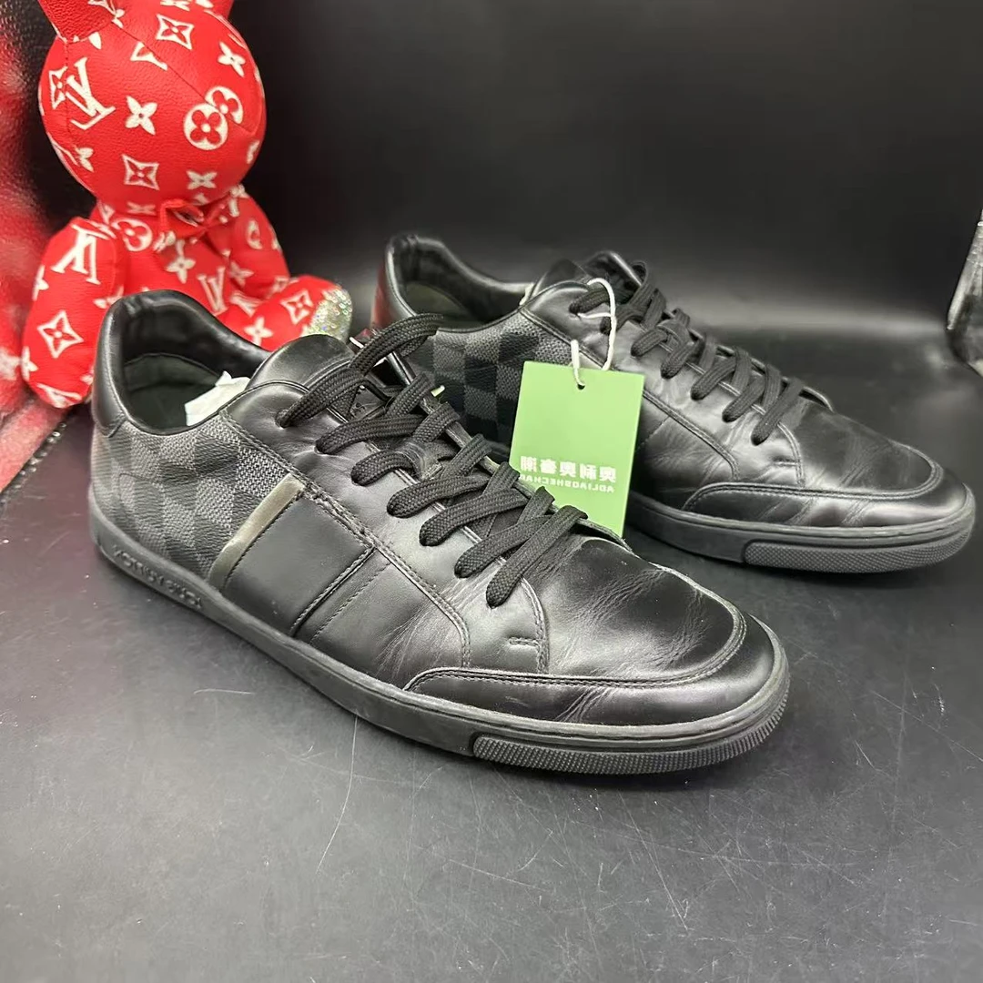 95新 LouisVuitton/路易威登 【AO福利】41欧码黑色棋盘格板鞋ao085