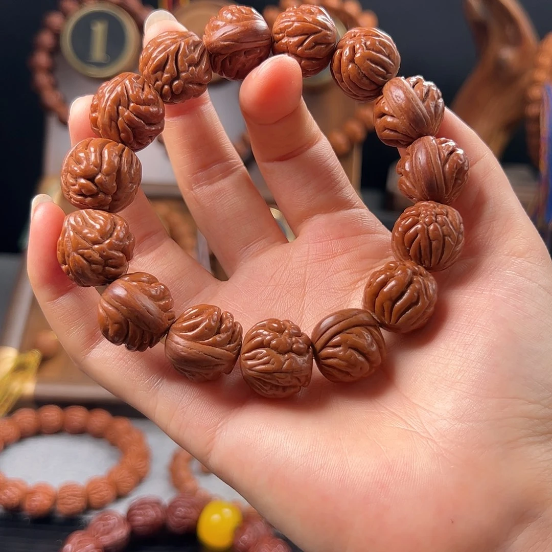 桃核吊坠18野生豹子头