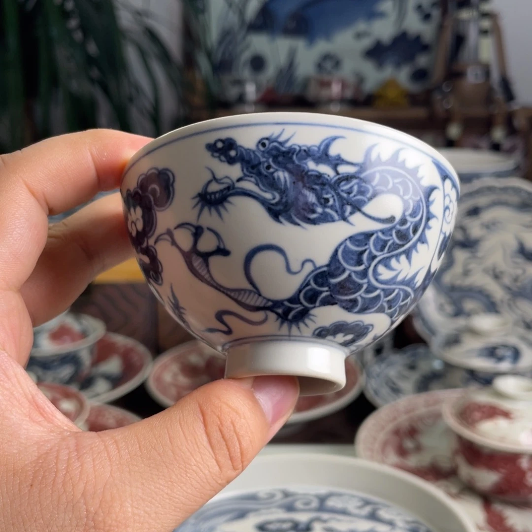 元青花龙凤呈祥杯子