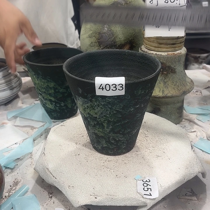 摆件高15，口14，有孔微瑕疵处理4033