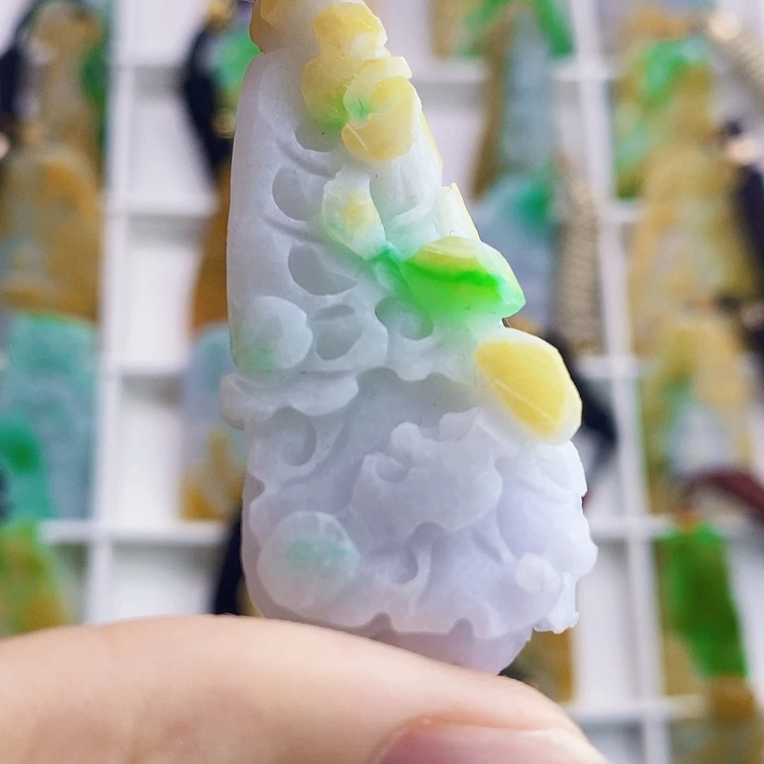 定制翡翠未镶嵌翡翠