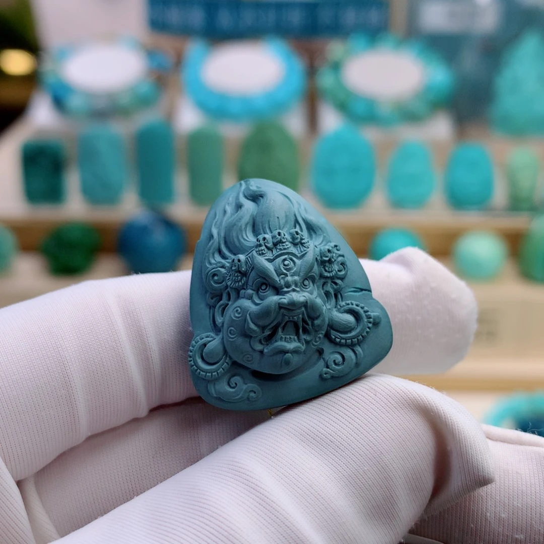 绿松石未镶嵌挂件