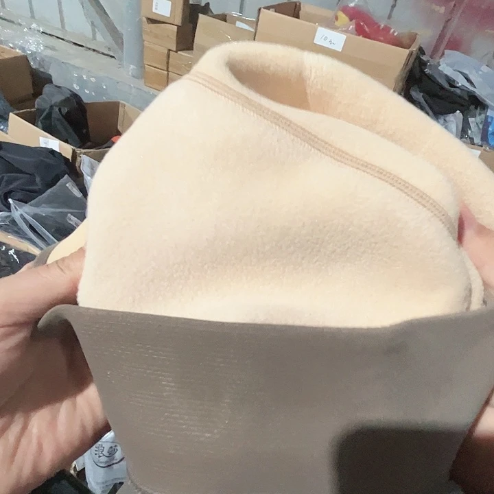 品牌加绒透肤袜。        120斤内。