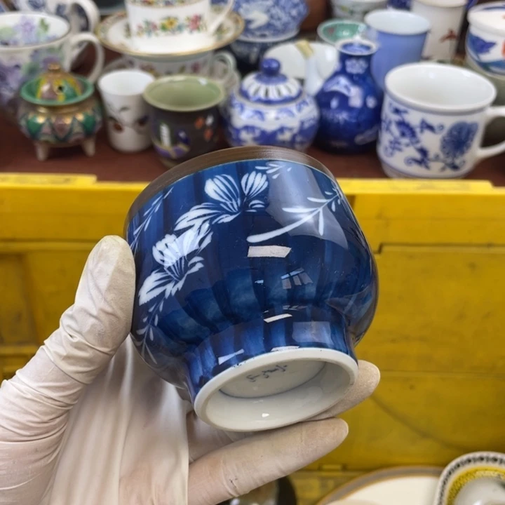 他家瓷器真美…开播了