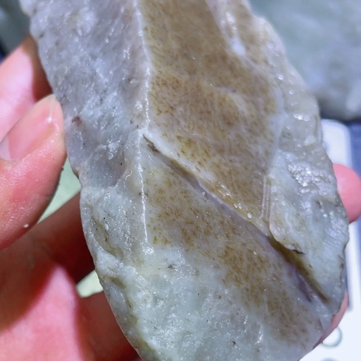 和田玉未镶嵌珠宝半成品