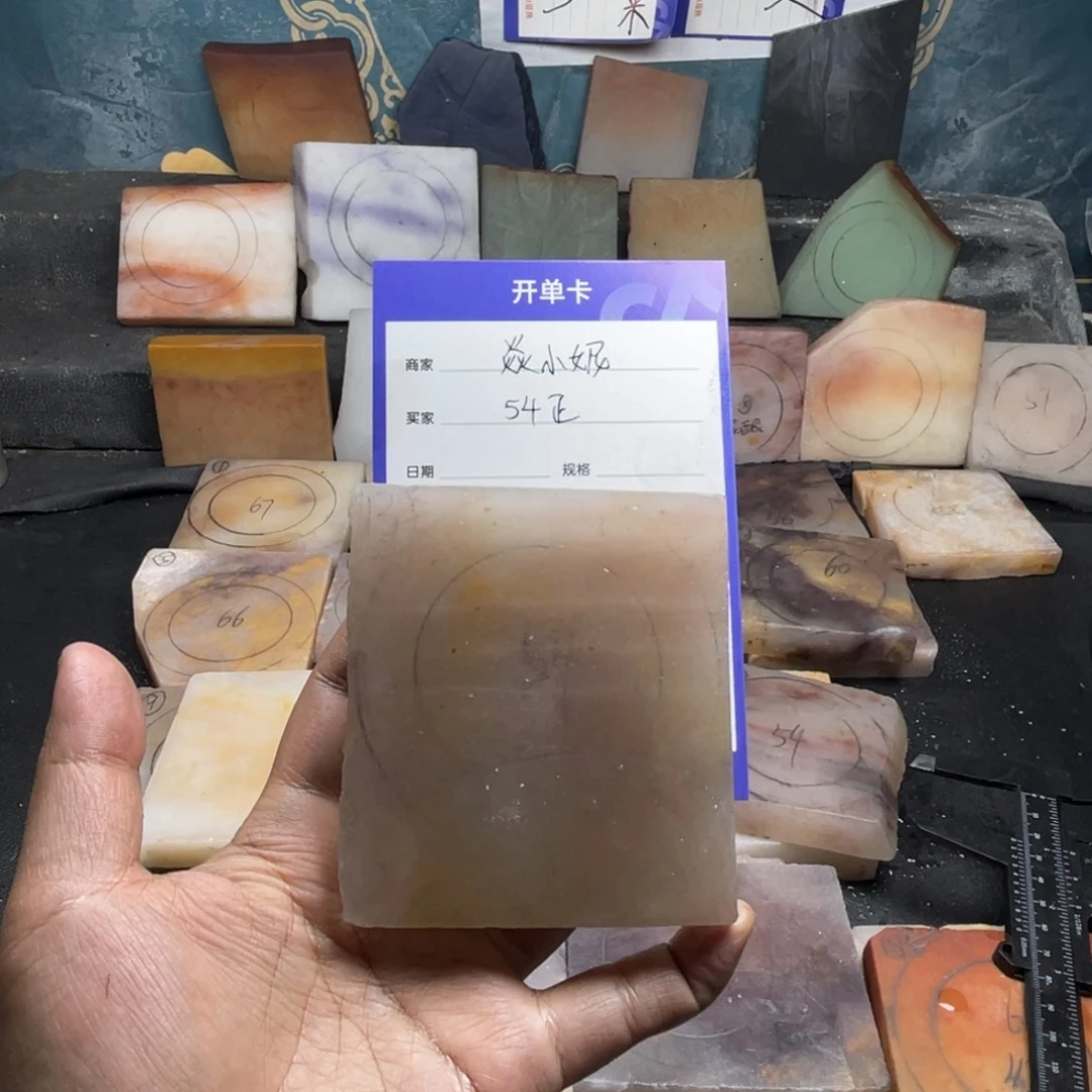 ****妮石英质玉（金丝玉）未镶嵌手镯定制手镯