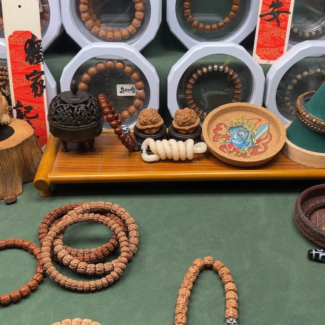 金刚菩提吊坠辽****)单圈手串