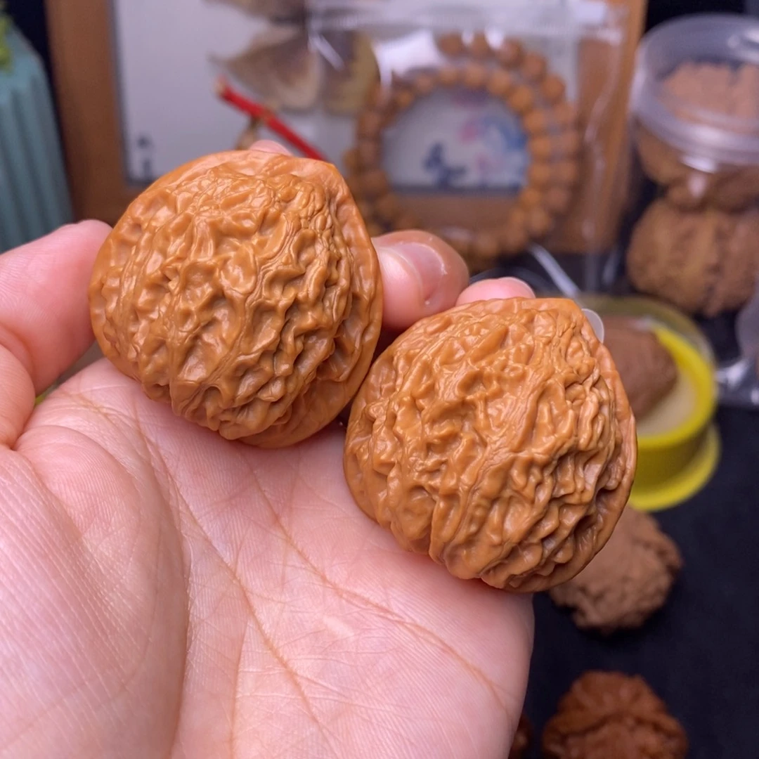 文玩核桃把件*️*39金牛