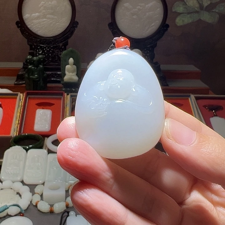 ∅***和田玉未镶嵌颈饰