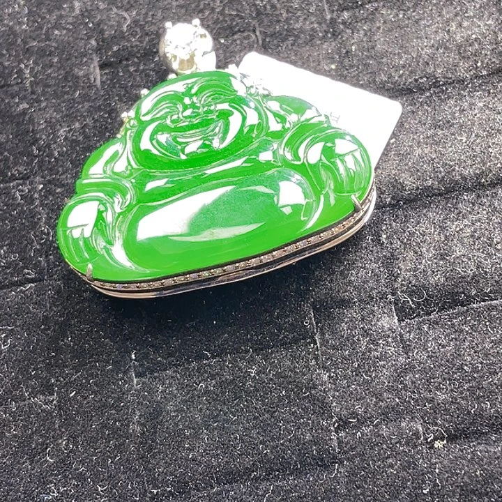 翡翠未镶嵌颈饰66